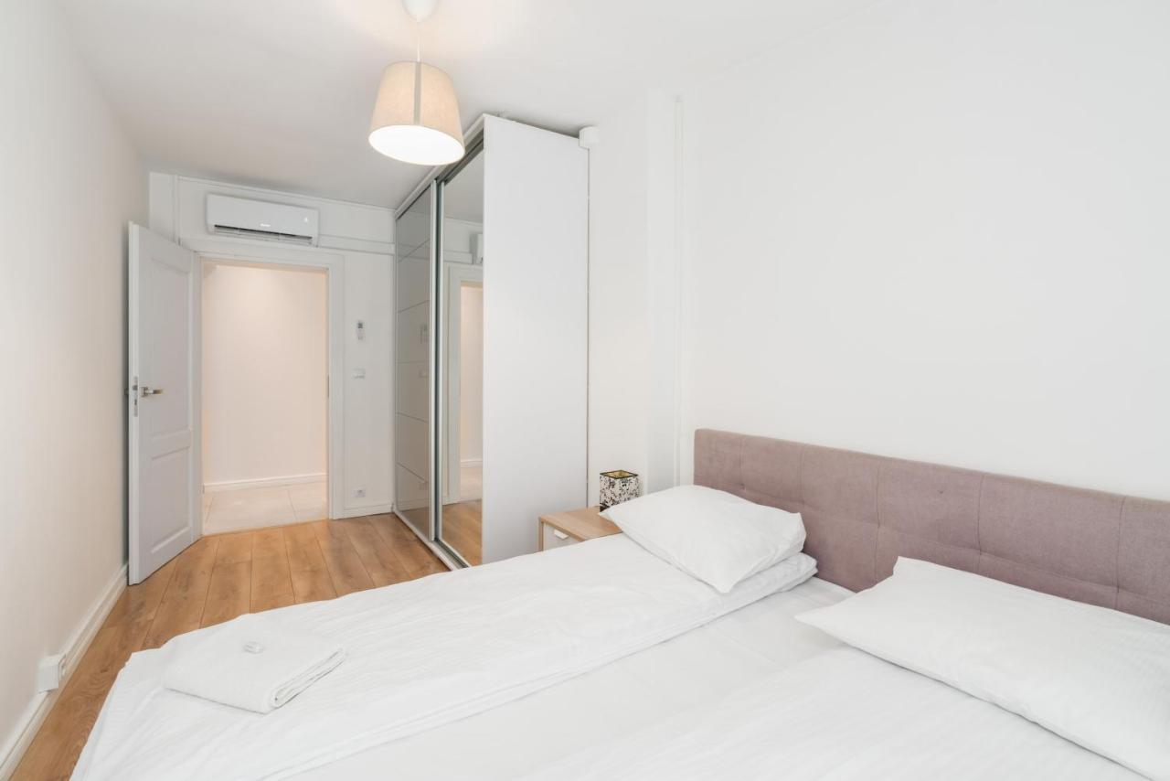Apartment Poznan Old Town Strzelecka By Noclegi Renters Exterior photo